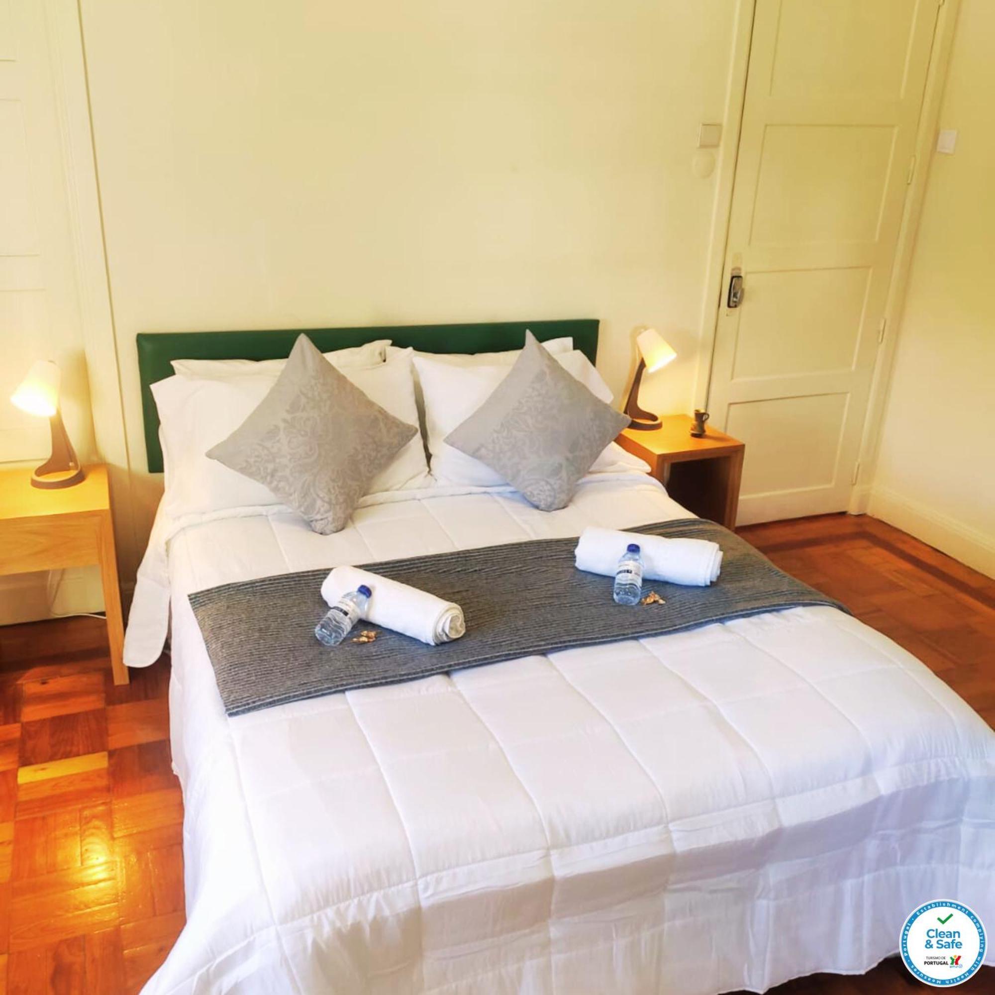 Imaculada Home Royal - Cobramos Estacionamento - Precisa Reservar Braga Dış mekan fotoğraf