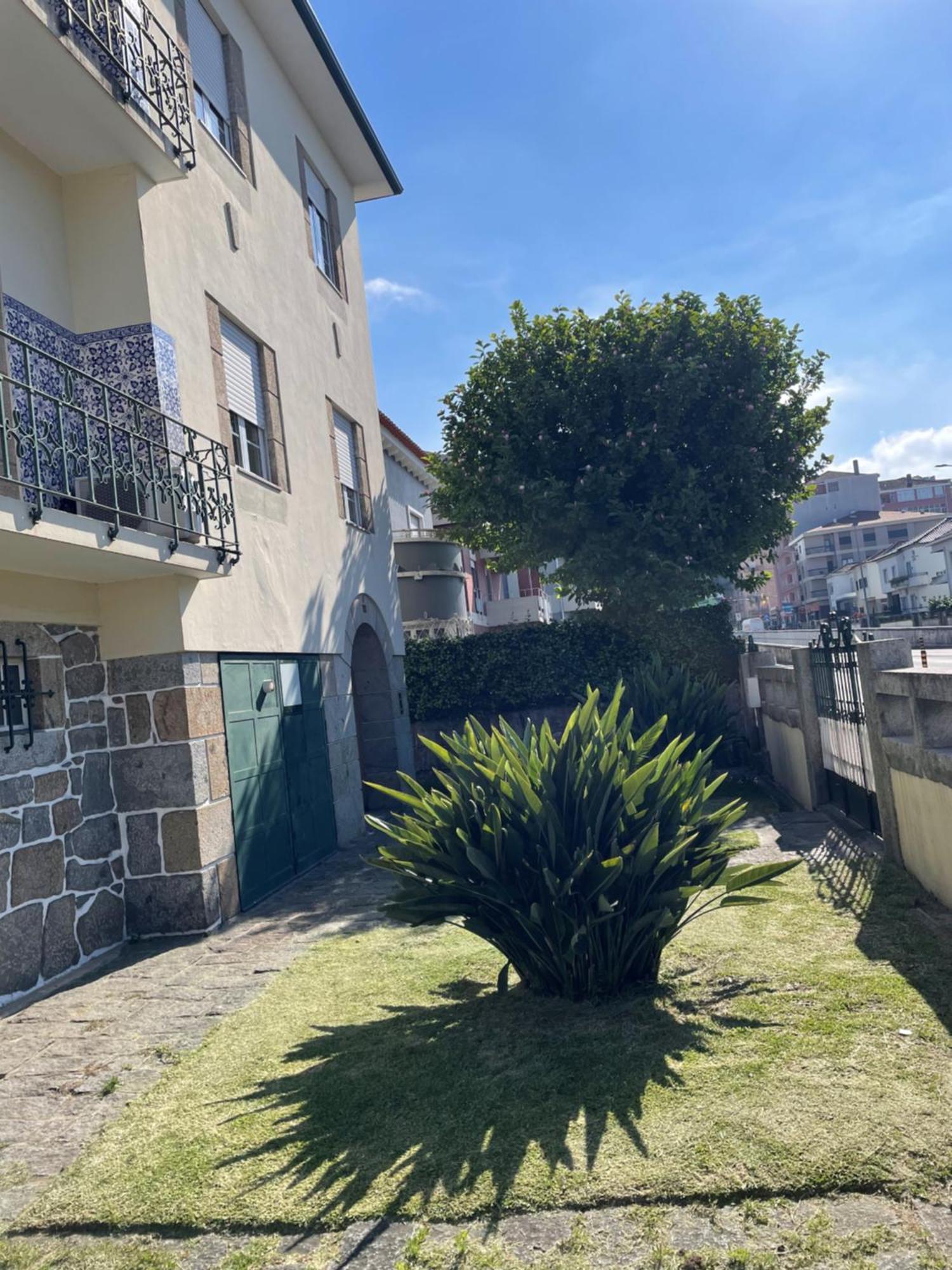 Imaculada Home Royal - Cobramos Estacionamento - Precisa Reservar Braga Dış mekan fotoğraf